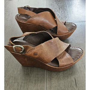 Born Sandals Womens 7 M Emmy Crisscross Wedge Slingback Buckle Brown Distressed